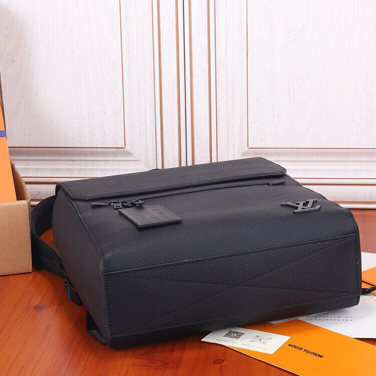 Replica LV Fastline Backpack M21367 (5)