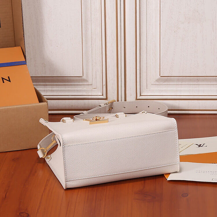 Replica LV Lock & Go M23637 (5)