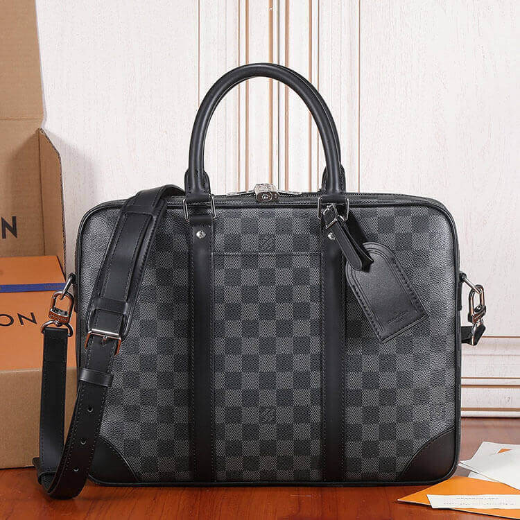 Replica LV Porte-Documents Voyage PM N40445 (2)