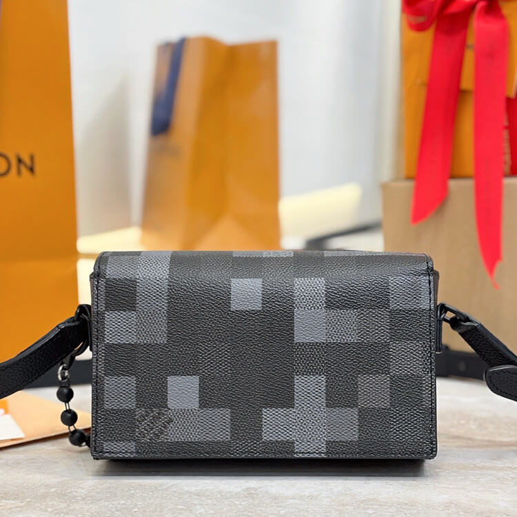 Replica LV Steamer Wearable Wallet M14923 (4)